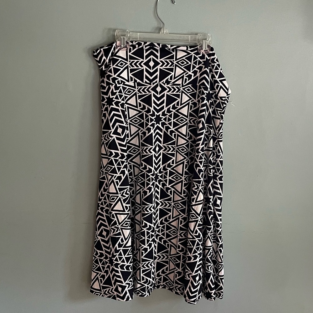 NWOT LuLaRoe Long Skirt